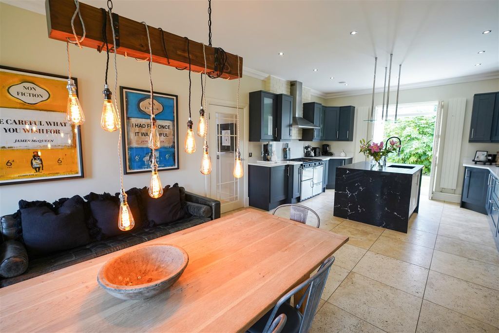 Additional image 12 of 5 bed property for saleSherborne Walk, Blackpill, Swansea SA3