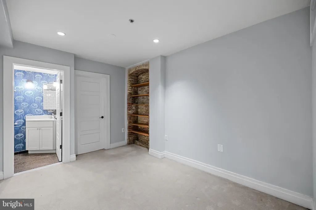 Additional image 20 of 1109 M Street NW Unit 1, Washington, DC 20005