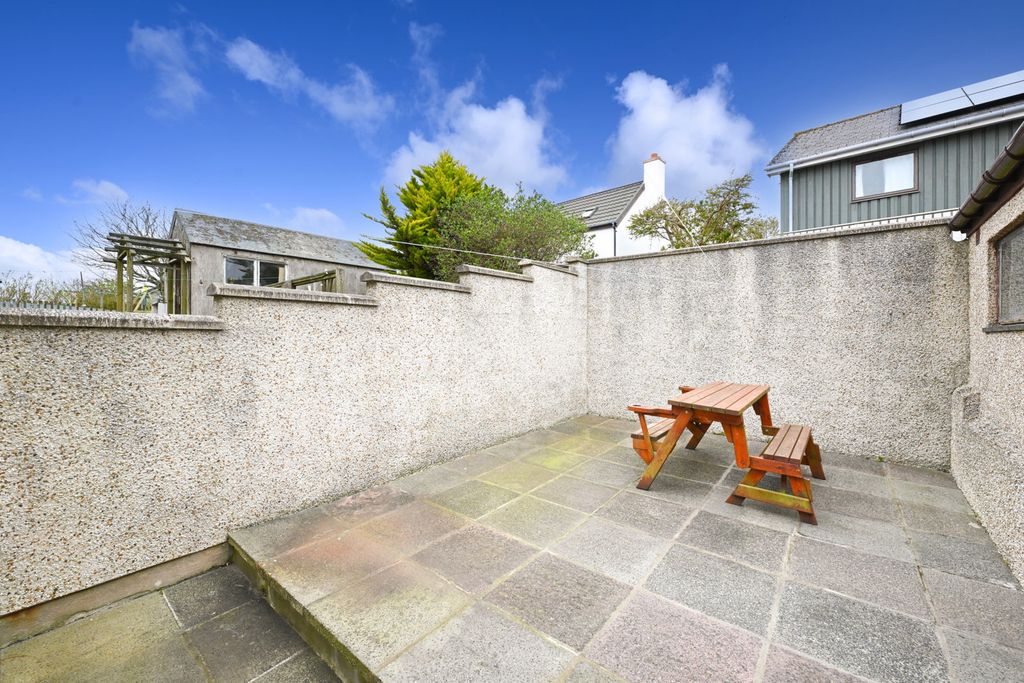 Additional image 43 of 3 bed semi-detached house for sale36 Bruce Crescent, Lerwick, Shetland ZE1