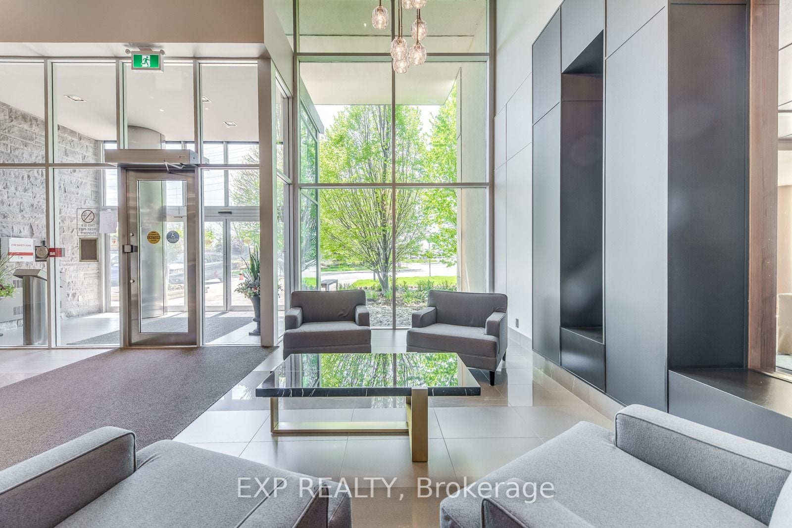 Additional image 2 of 905-1055 Southdown Road, Mississauga, ON, L5J 0A3
