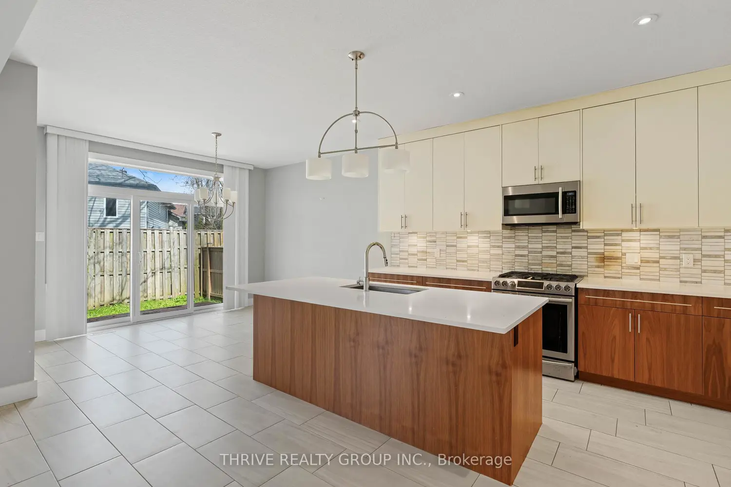 Additional image 8 of 483 Sophia Crescent