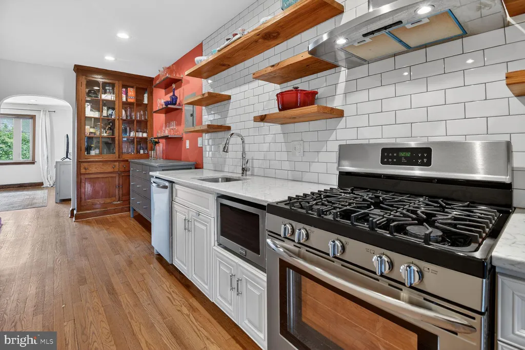 Additional image 22 of 4004 8th Street NE Unit 4, Washington, DC 20017
