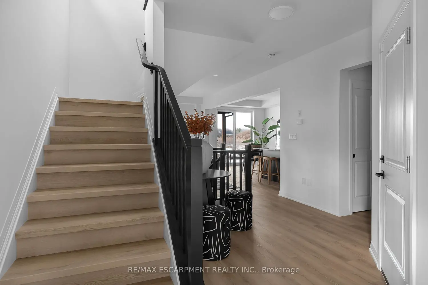 Additional image 13 of 953 Clare Avenue