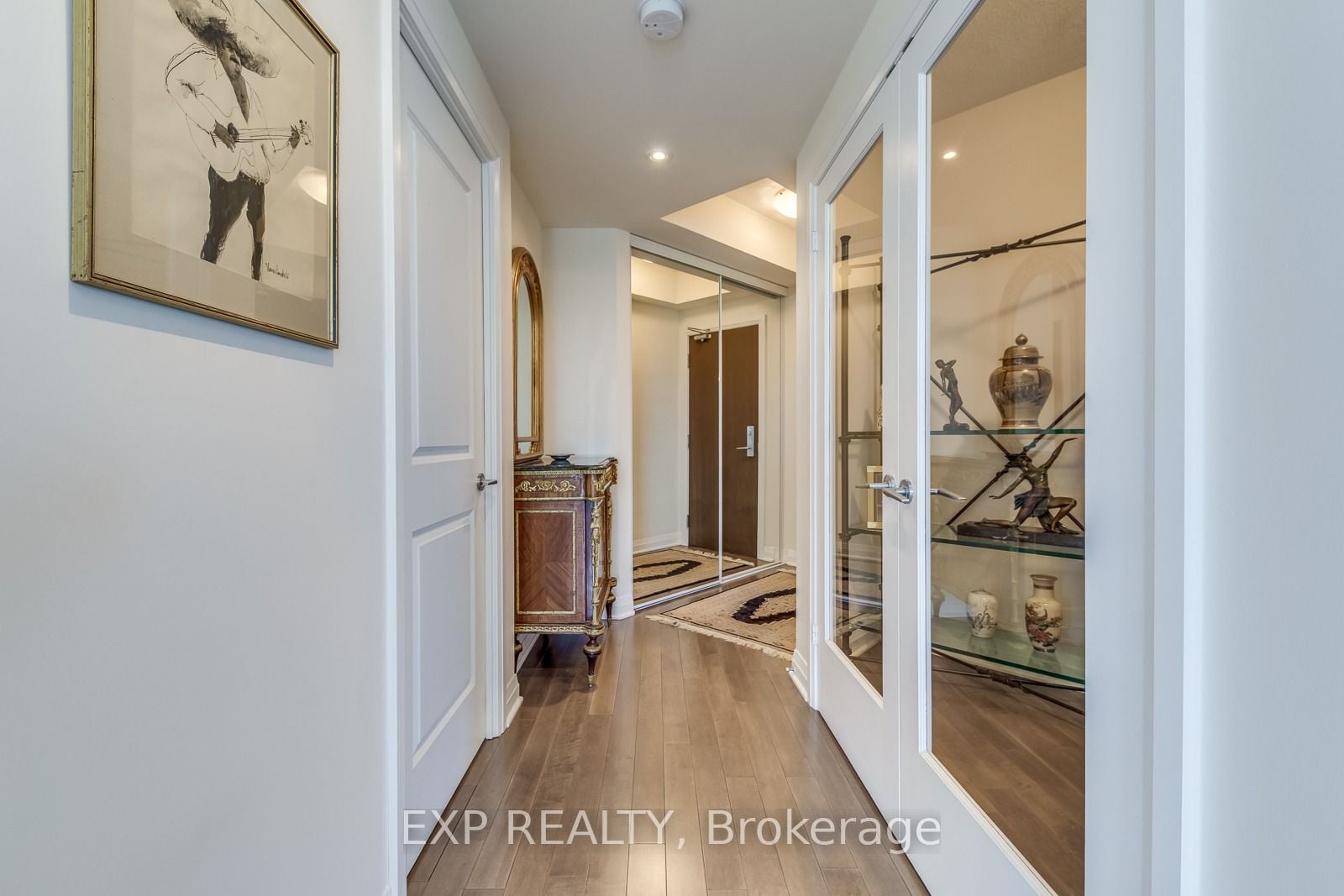 Additional image 3 of 905-1055 Southdown Road, Mississauga, ON, L5J 0A3