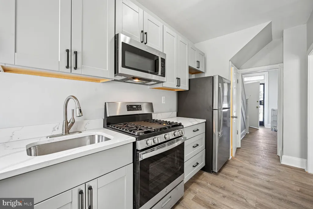 167 V Street NE, Washington, DC 20002 photo 4
