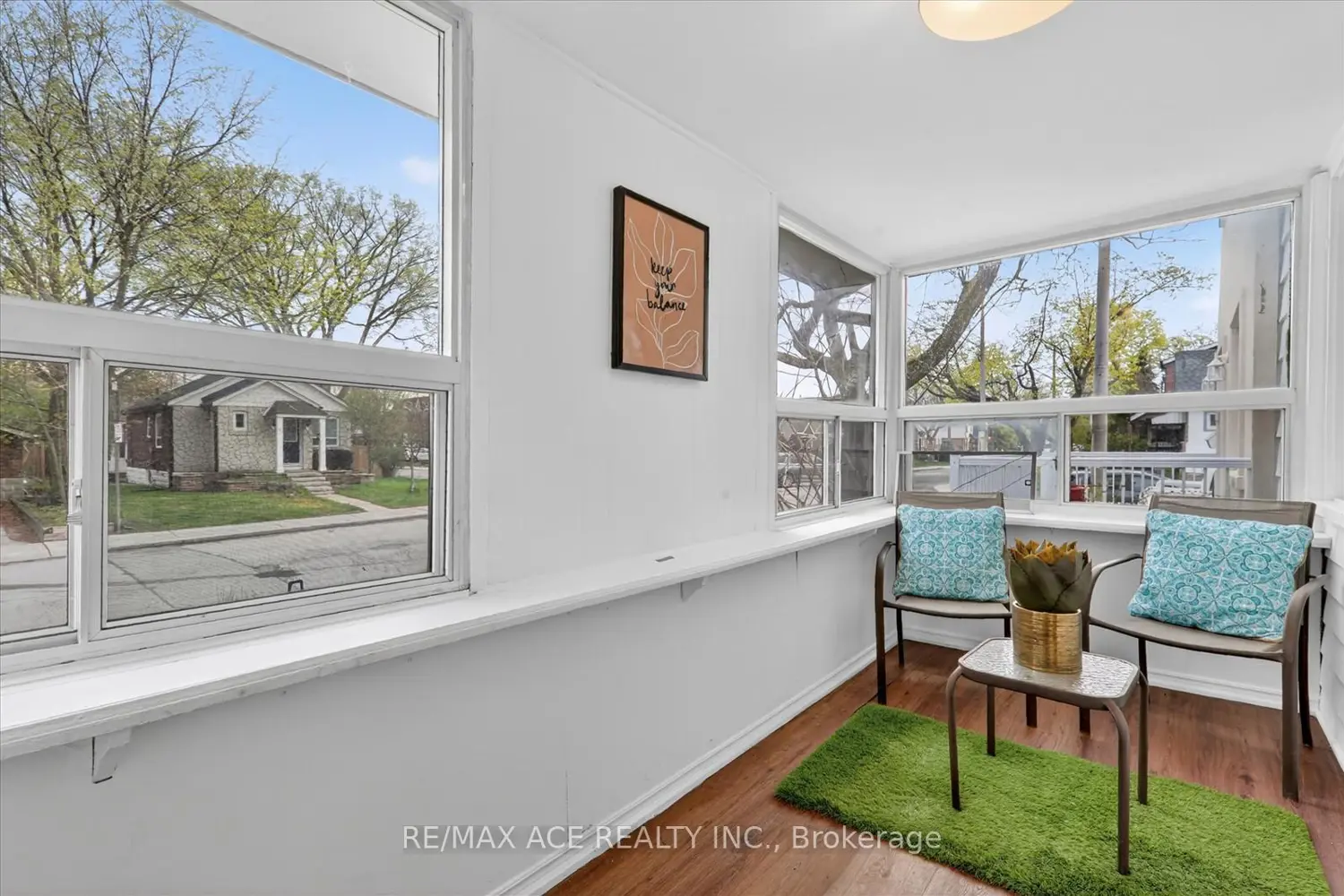 183 Glebemount Avenue photo 2
