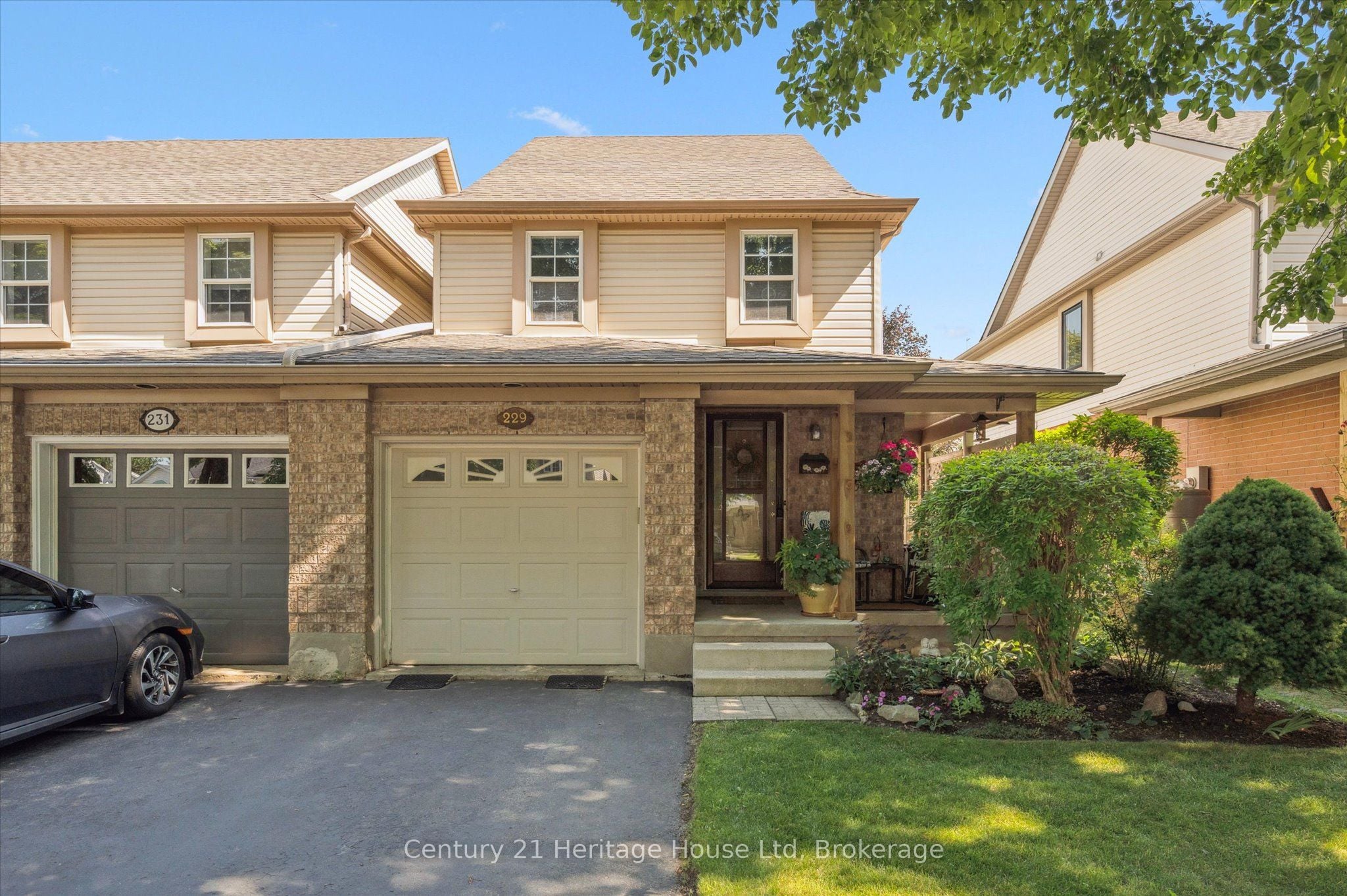 229 Silurian Drive, Guelph, ON, N1E 7B8