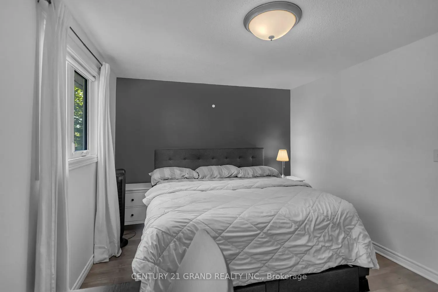 Additional image 11 of 52 Harris Avenue D