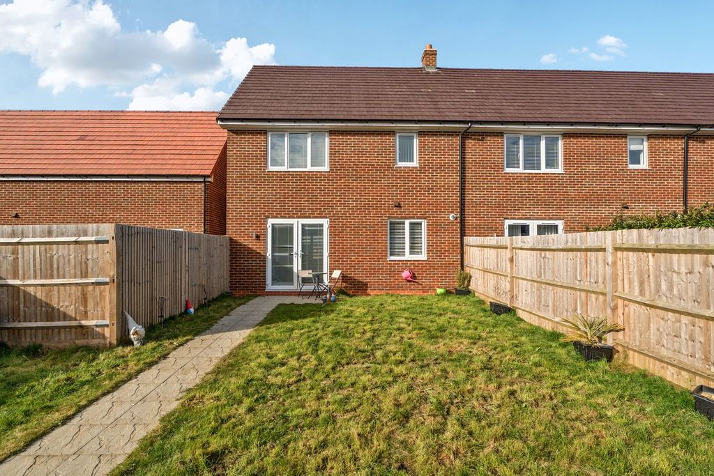 Additional image 17 of 2 bed end terrace house for saleHoo Farm Way, Minster, Ramsgate CT12