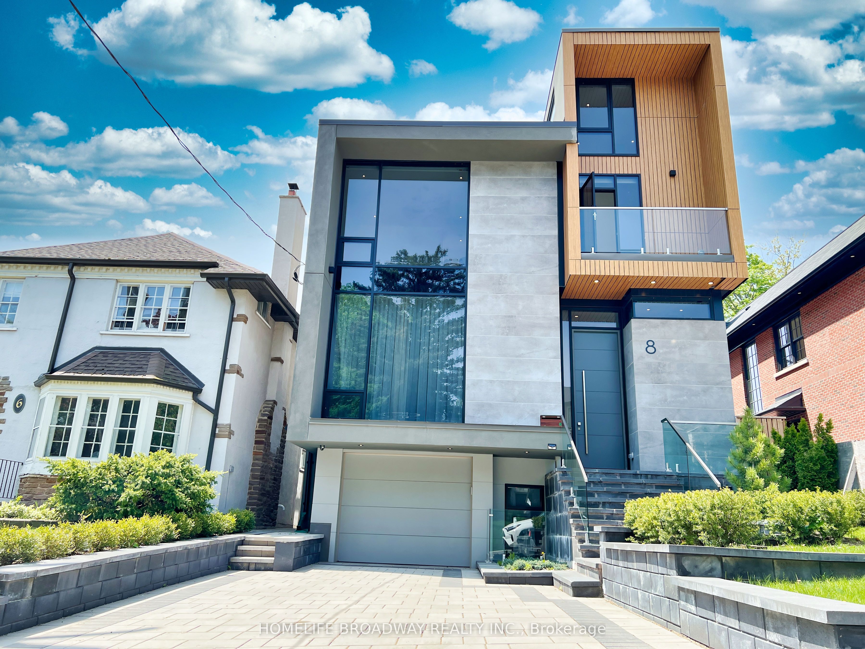 8 Tarlton Road, Toronto, ON, M5P 2M4