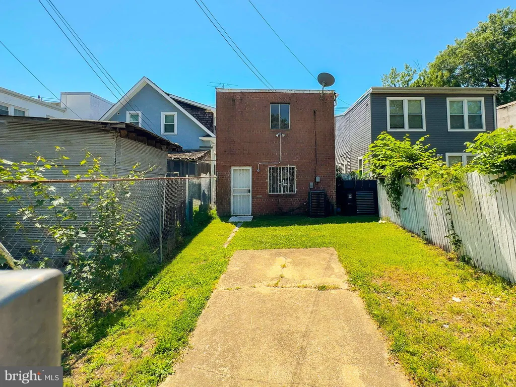 712 Alabama Avenue SE, Washington, DC 20032