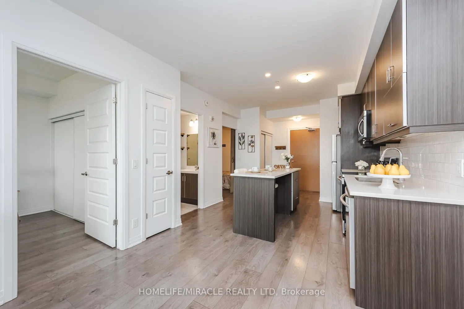 Additional image 6 of 1105 Leger Way 421