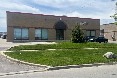 Additional image 3 of 2-10 Strathearn Avenue, Brampton, ON, L6T 4L8