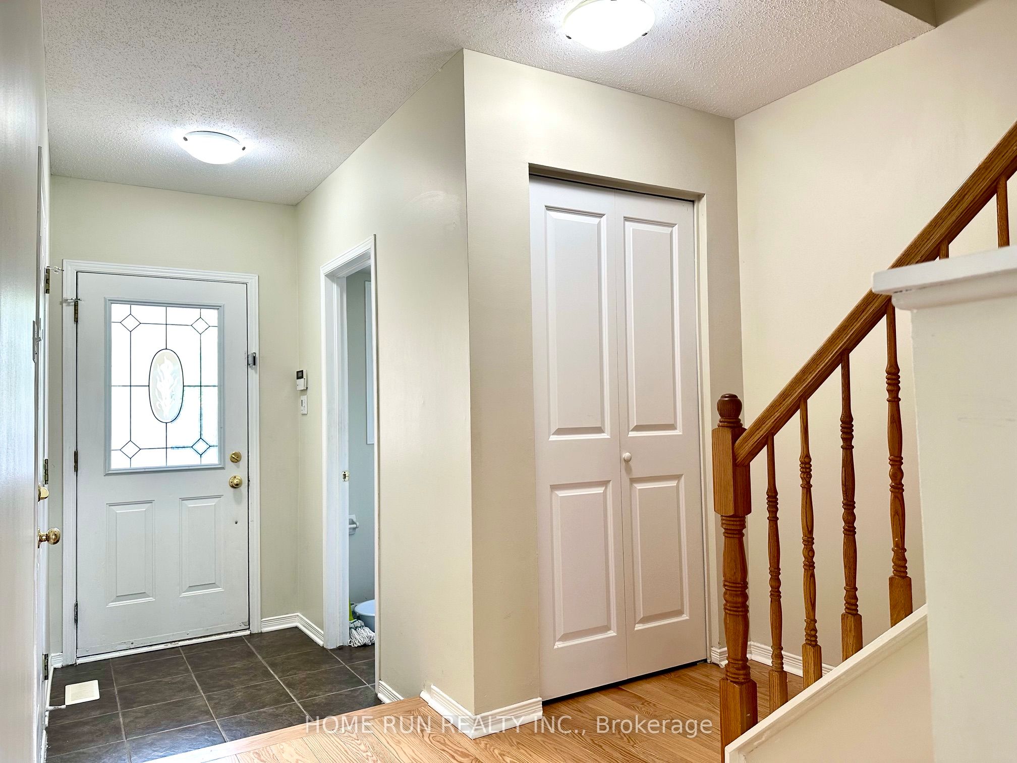 Additional image 2 of 135 Kinross Private, Ottawa, ON, K2K 3P9