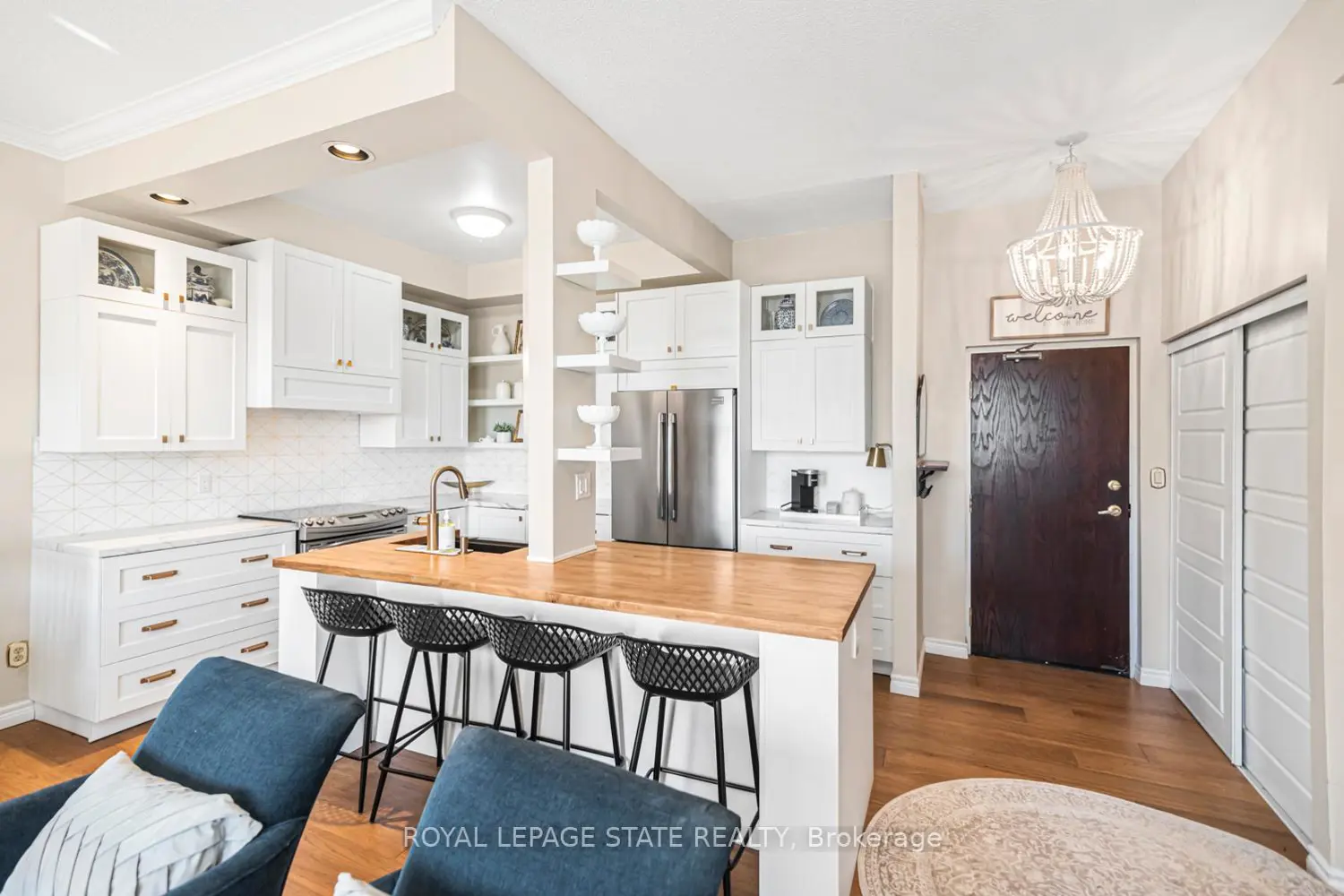 Additional image 8 of 262 Dundas Street 311
