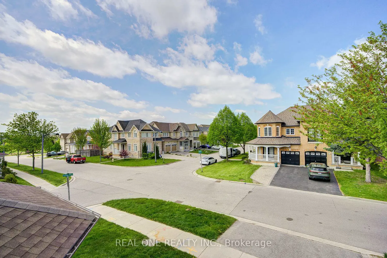 Additional image 14 of 111 Viscount Drive