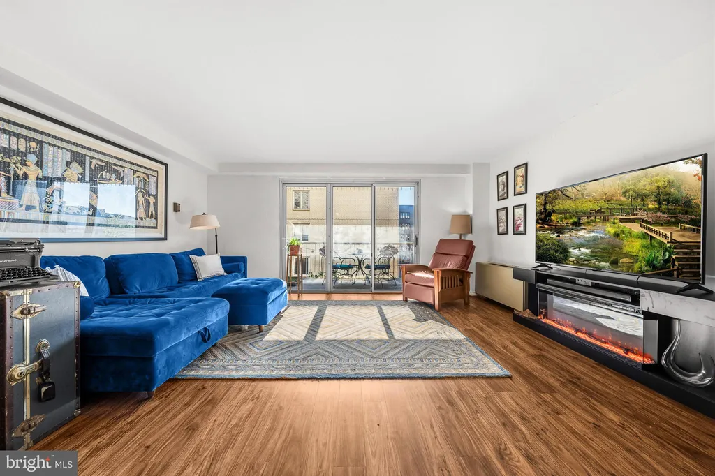 Additional image 9 of 730 24th Street NW Unit 600, Washington, DC 20037