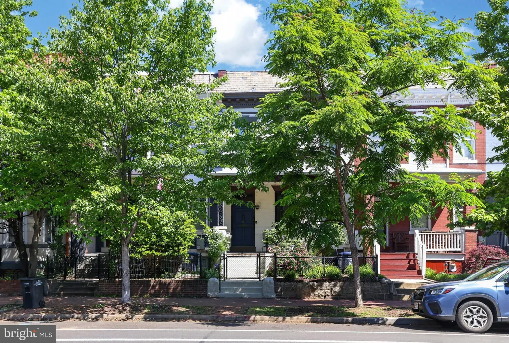 1212 C Street NE, Washington, DC 20002