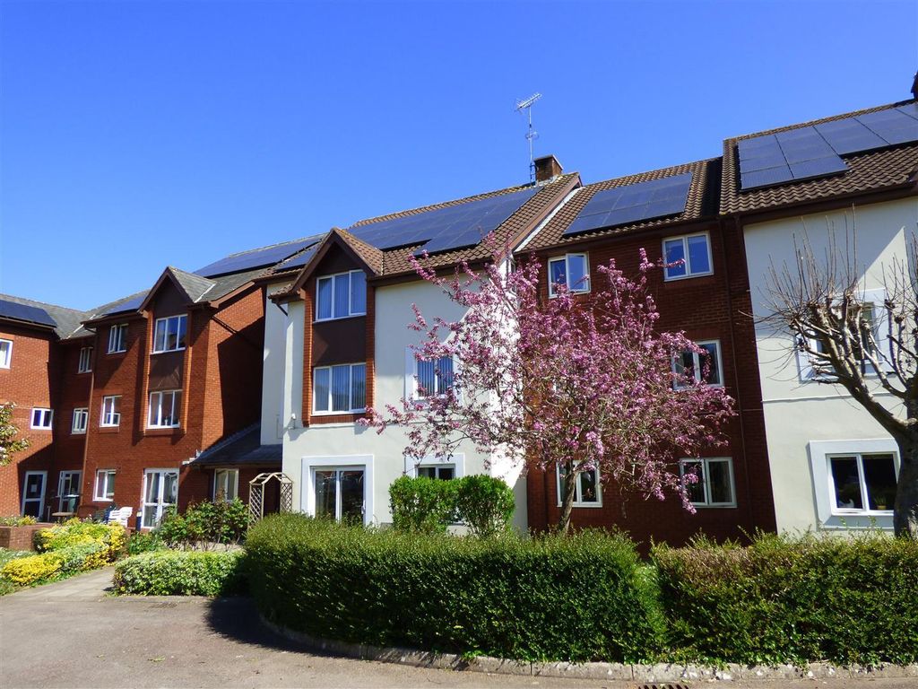 1 bed flat for saleGarden City Way, Chepstow NP16