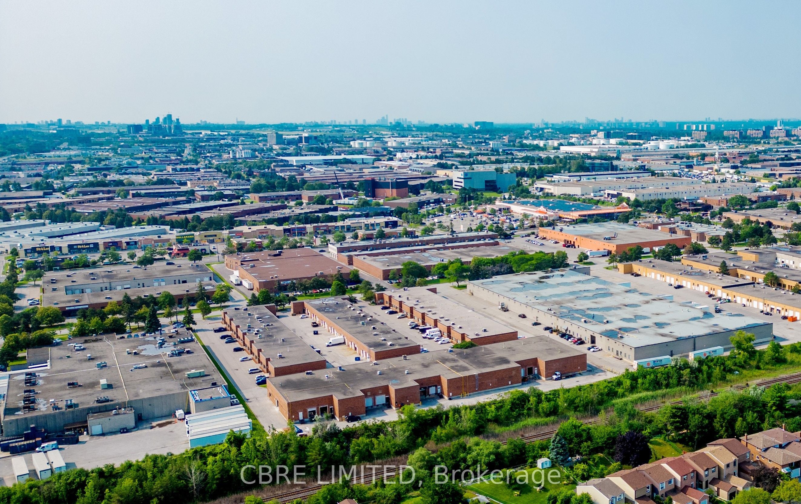 Unit 3C-116 Viceroy Road, Vaughan, ON, L4K 2L8