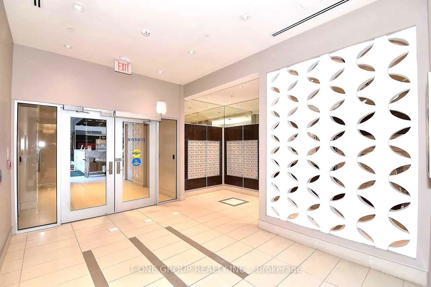 Additional image 5 of 9600 Yonge Street 912