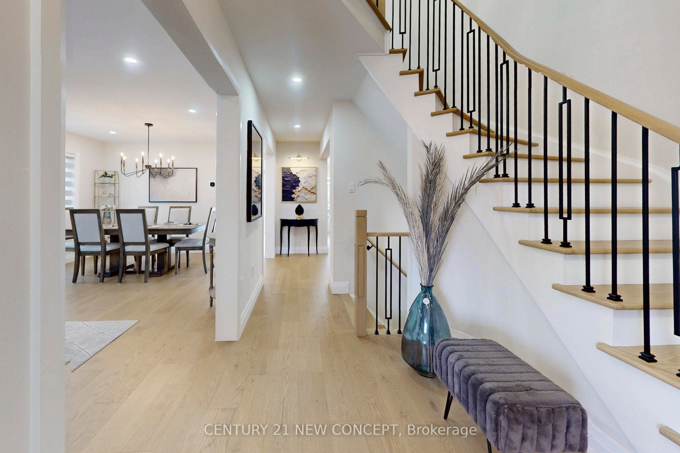 Additional image 3 of 63 Beechbrooke Way, Aurora, ON, L4G 6N7