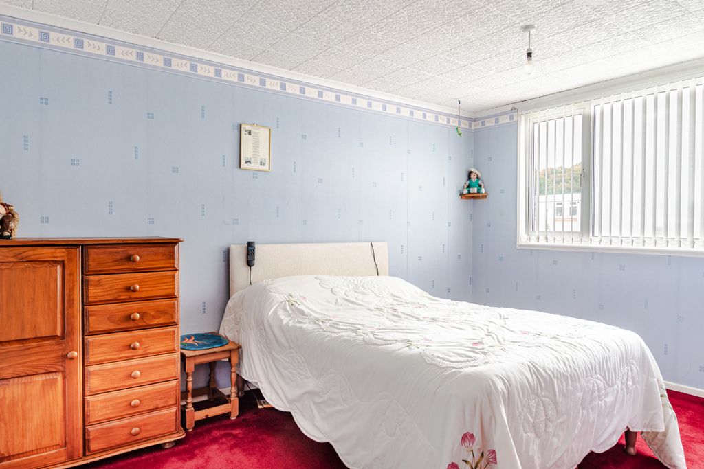 Additional image 10 of 3 bed end terrace house for saleWoodbridge Lawn, Leeds LS6