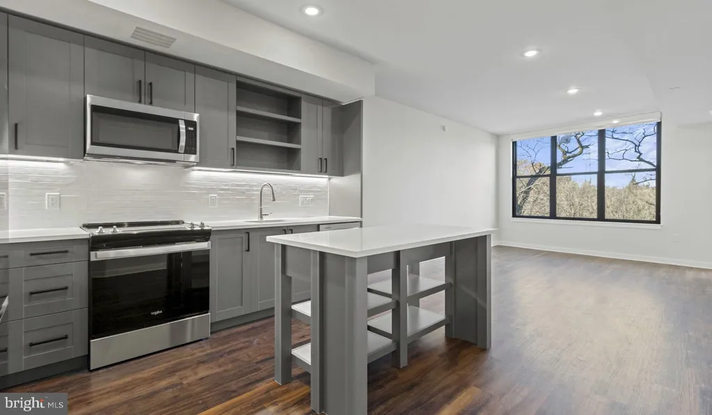 Additional image 39 of 4000 Wisconsin Avenue NW Unit 4K-539, Washington, DC 20016