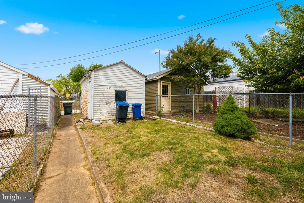 Additional image 35 of 5226 7th Street NW, Washington, DC 20011