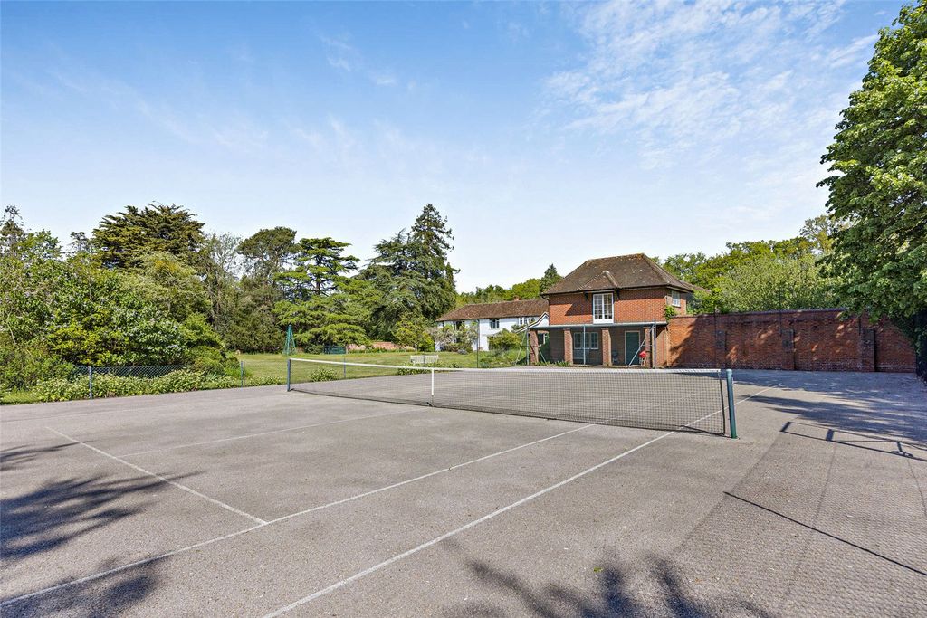 Additional image 8 of 5 bed detached house for saleUpper Woolhampton, Reading, Berkshire RG7