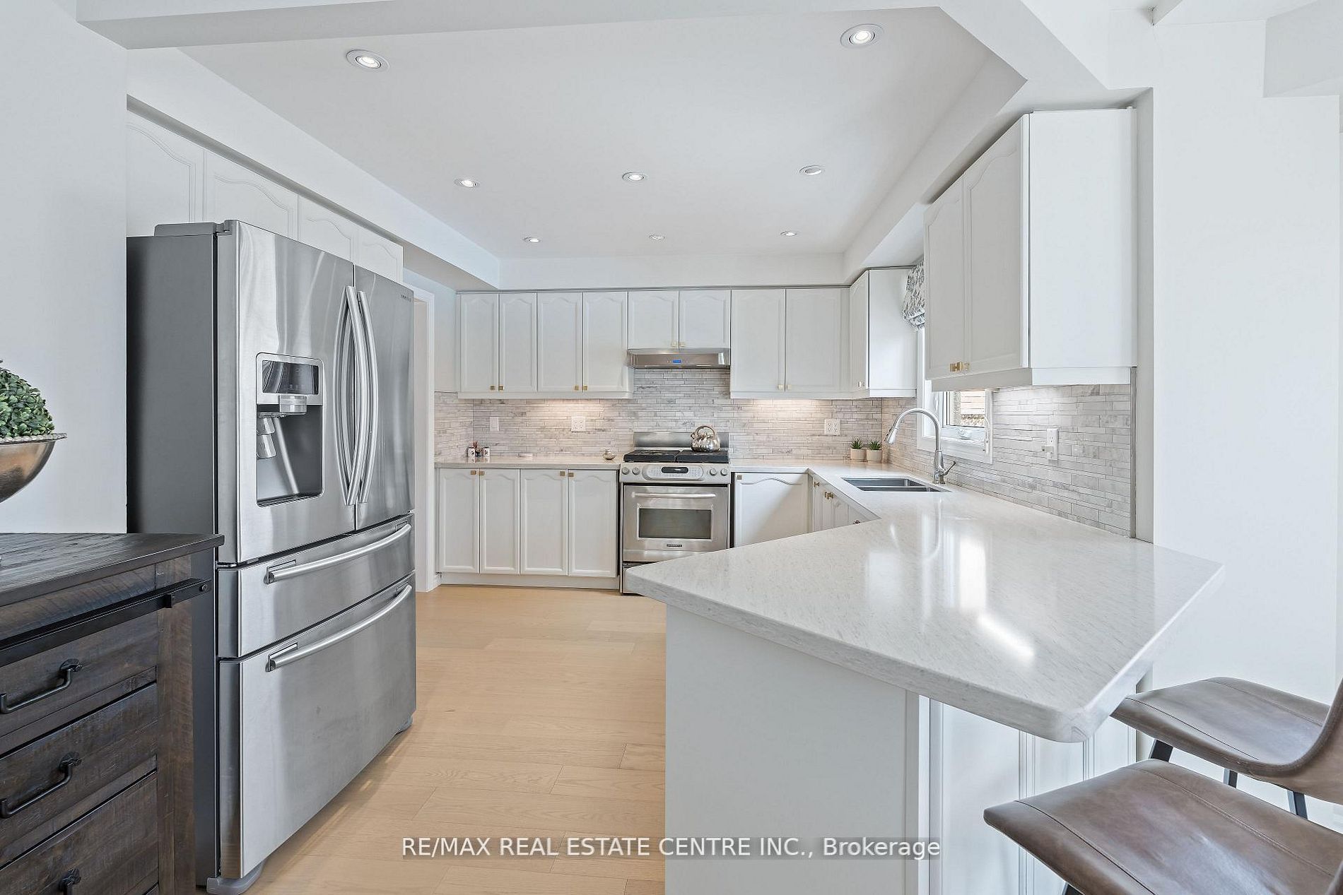 Additional image 3 of 20 Nixon Crescent, Halton Hills, ON, L7G 5K2