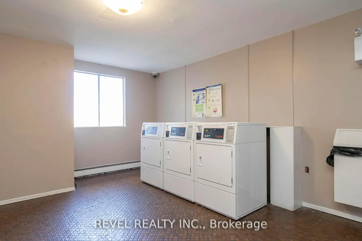 Additional image 18 of 752 Kipps Lane 809
