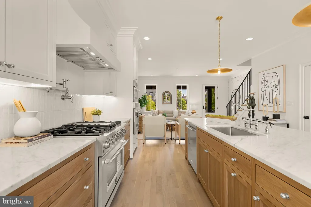 Additional image 12 of 1010 I Street NE, Washington, DC 20002
