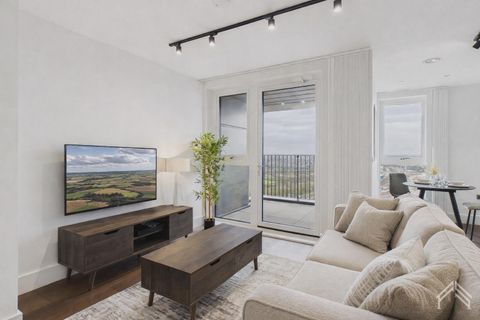 Water Way, North Kensington London NW10, Studio to rent