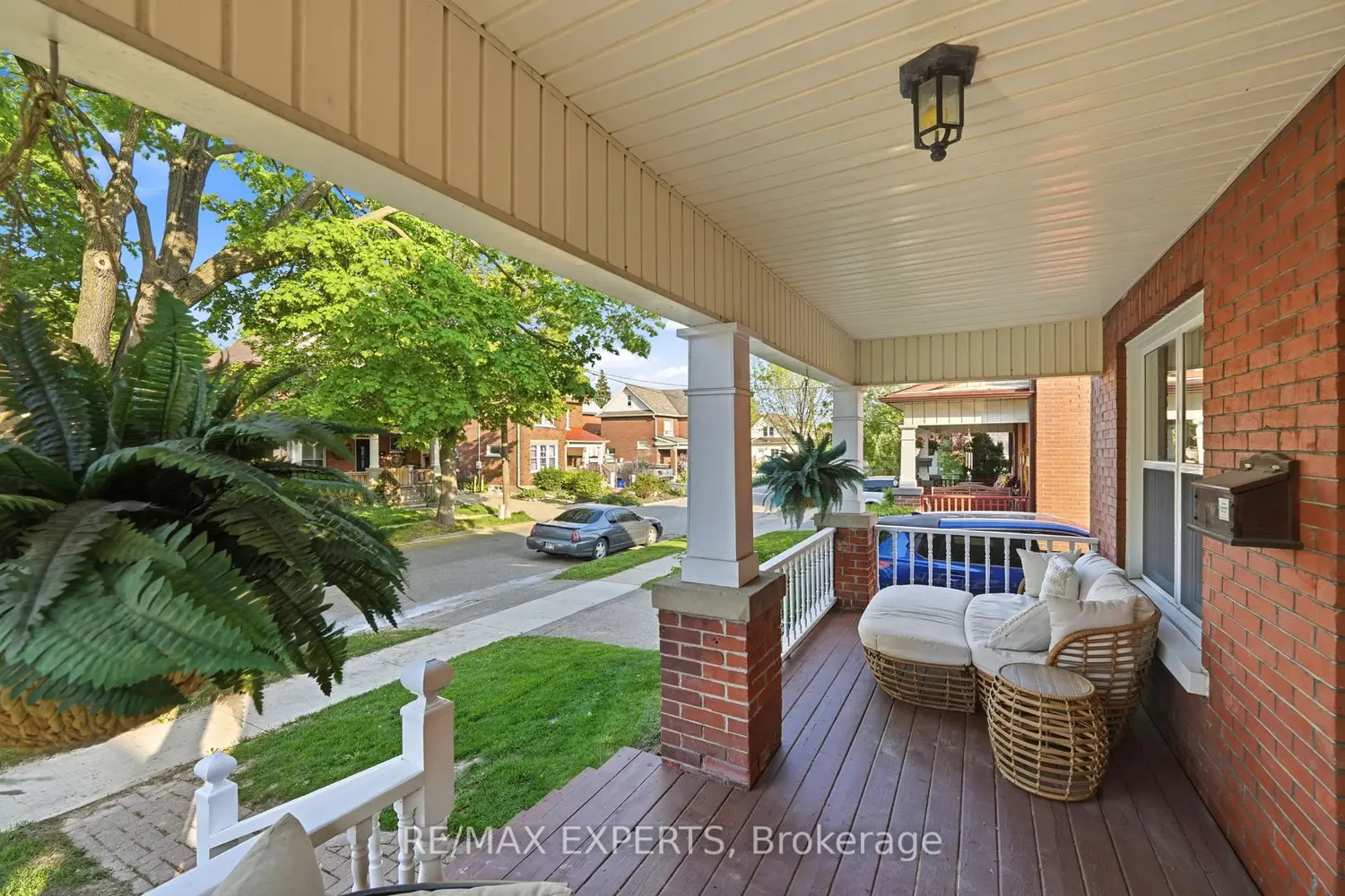 18 Rowe Street