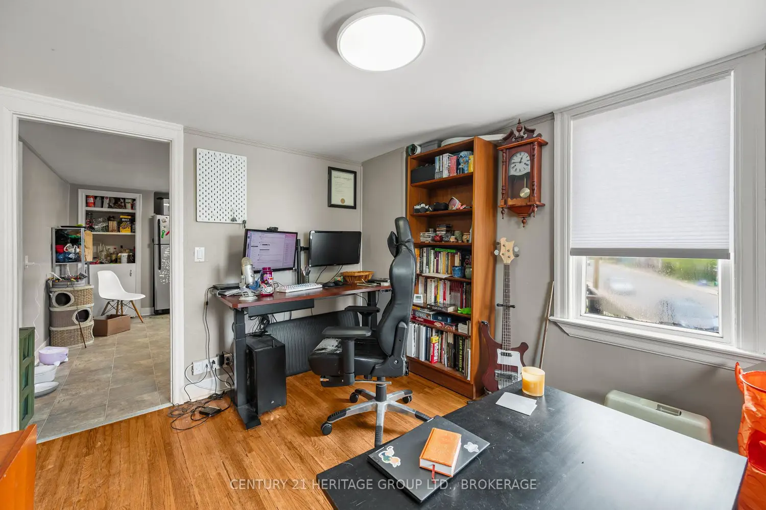 Additional image 11 of 432 Barrie Street