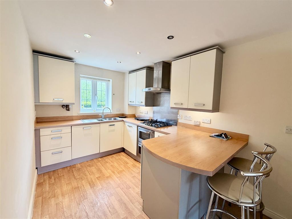 Additional image 4 of 2 bed flat for saleHighland Drive, Loughborough LE11