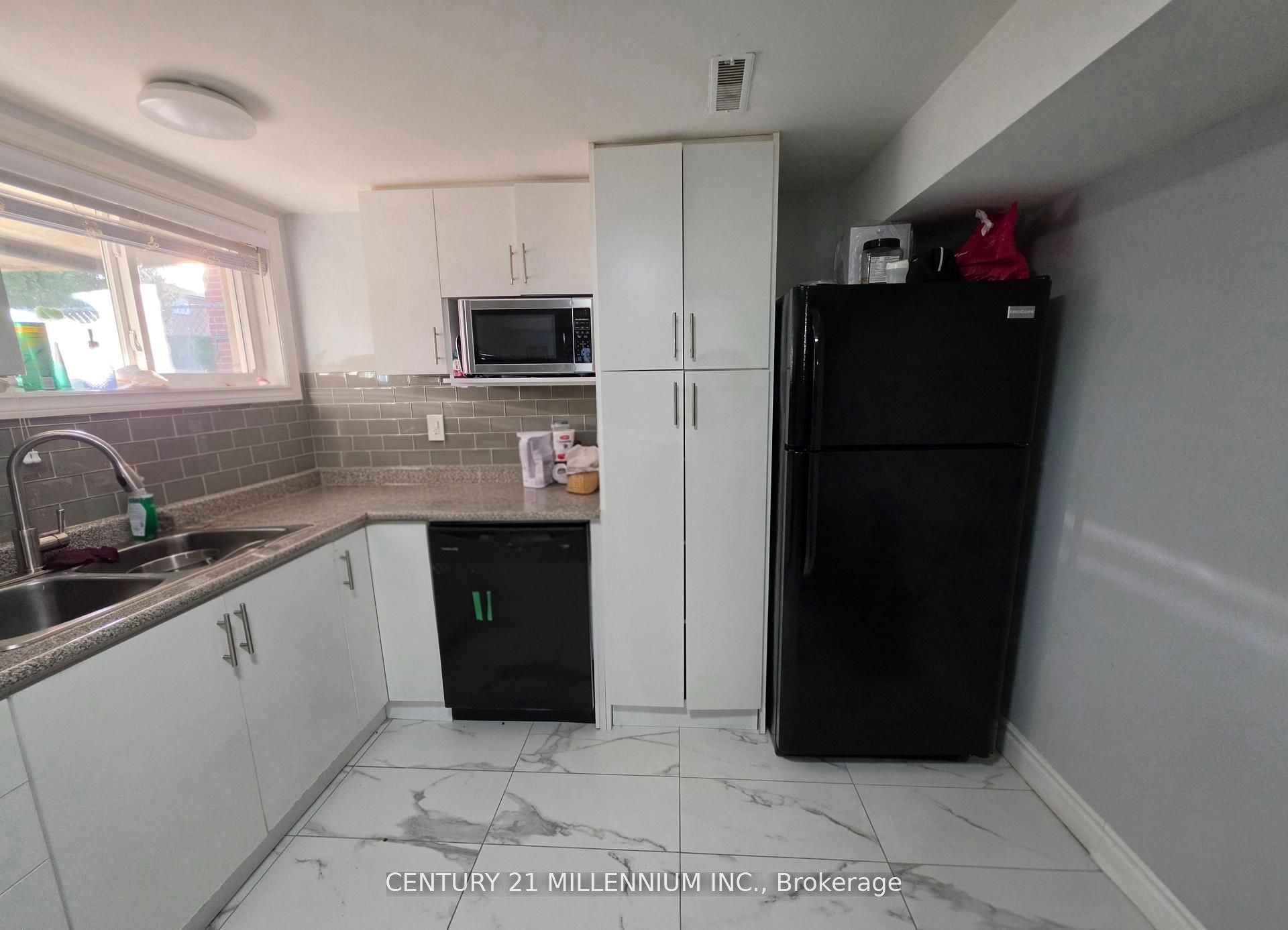 Additional image 3 of 23 Malcolm Crescent, Brampton, ON, L6S 3C7