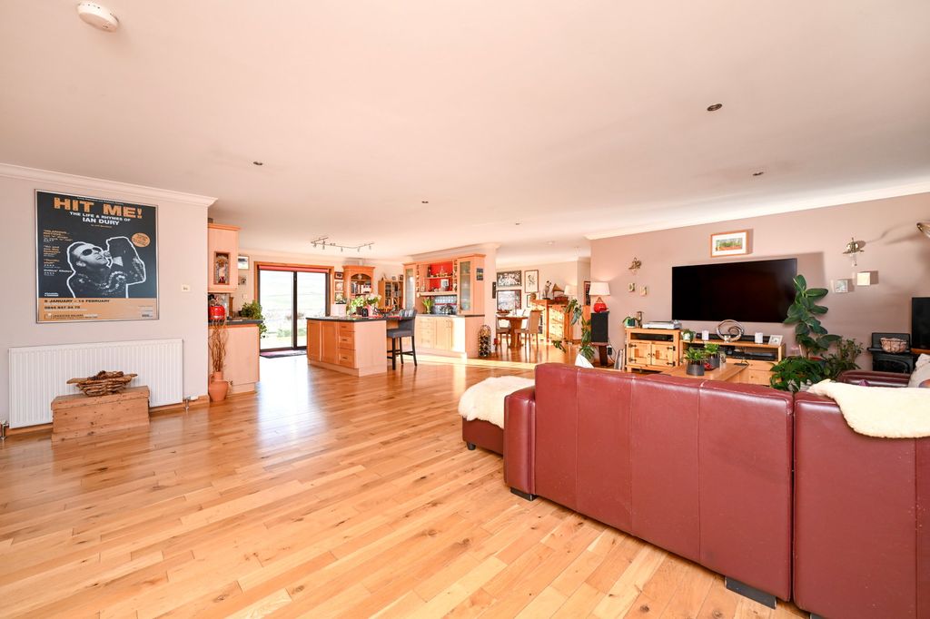 Additional image 4 of 4 bed bungalow for saleDa Cutts, Sandwick, Shetland ZE2