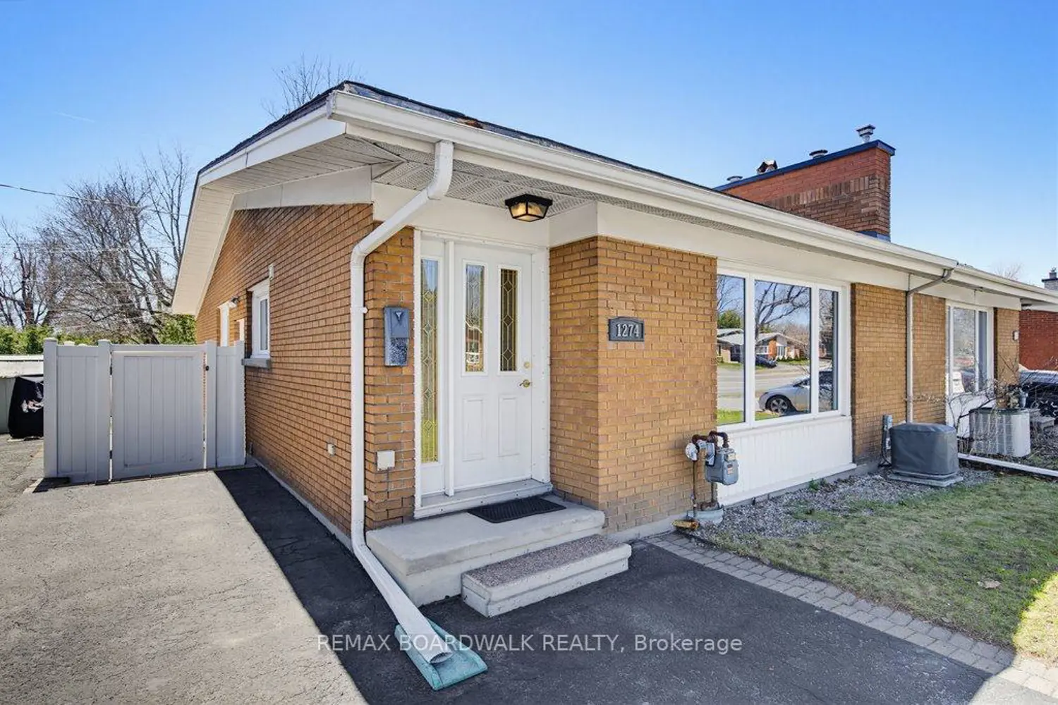 1274 Maitland Avenue photo 2