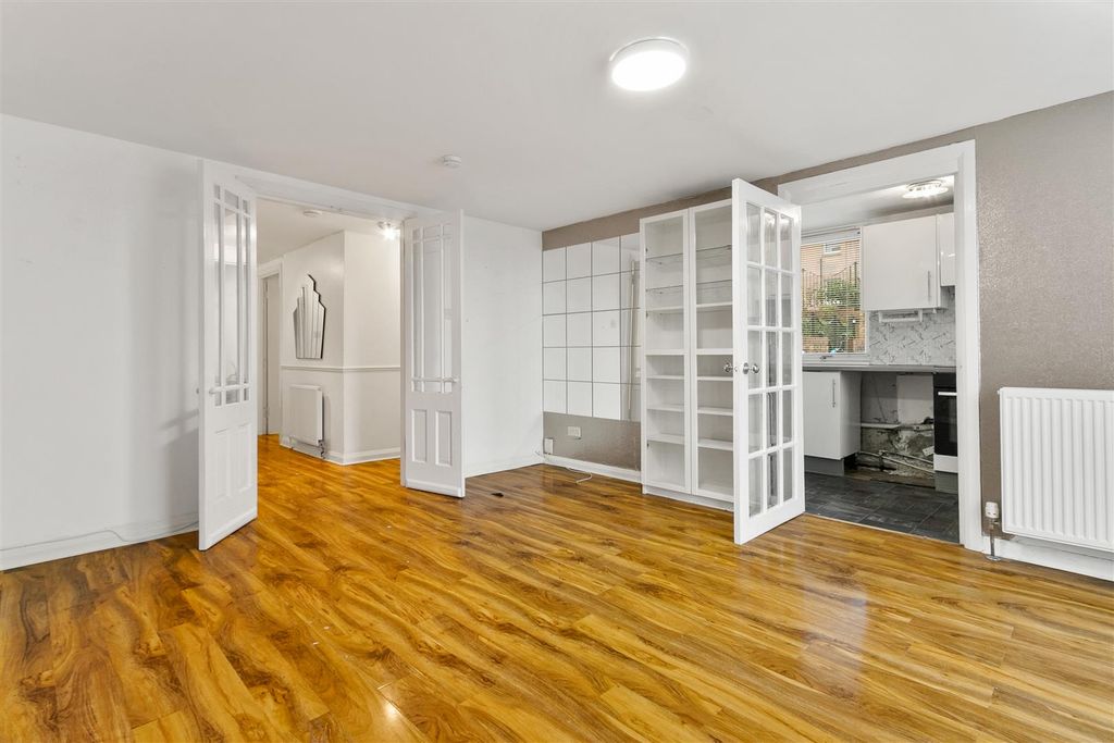 Additional image 4 of 2 bed flat for saleWindsor Crescent, Clydebank G81