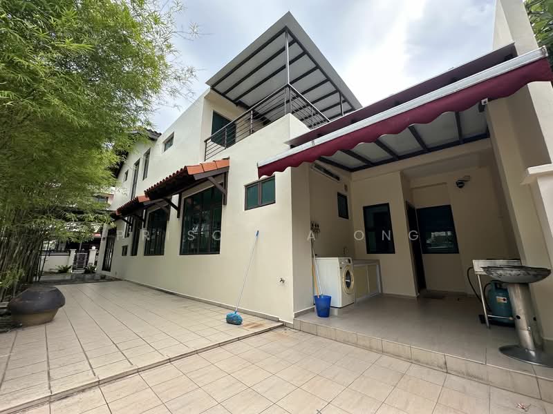 Bright & Modern Home within 5 Mins Walk to Katong Stretch! photo 5
