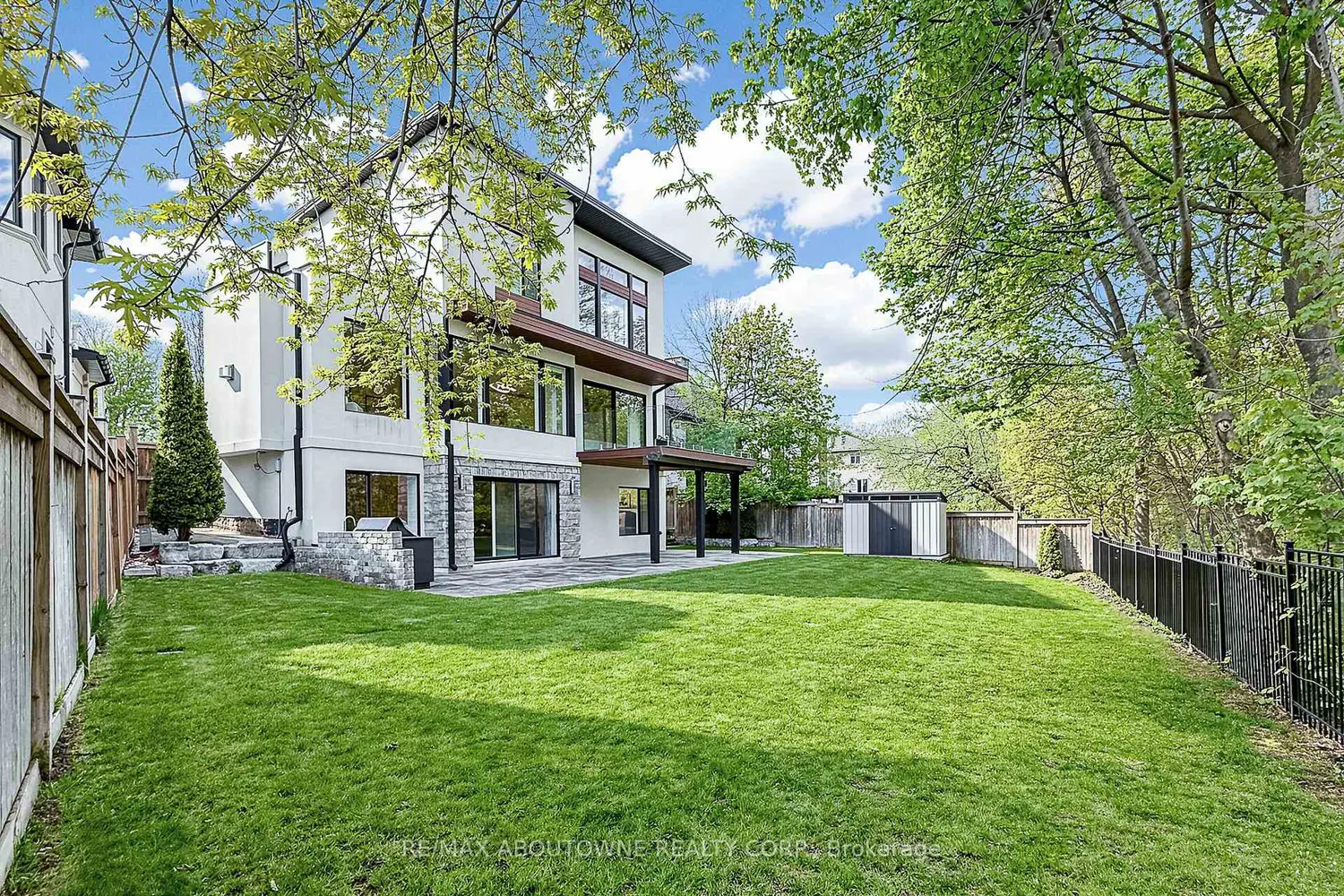 Additional image 4 of 1364 Acton Crescent