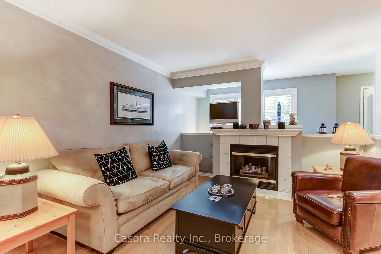 Additional image 7 of 1084 Queen Street 8B