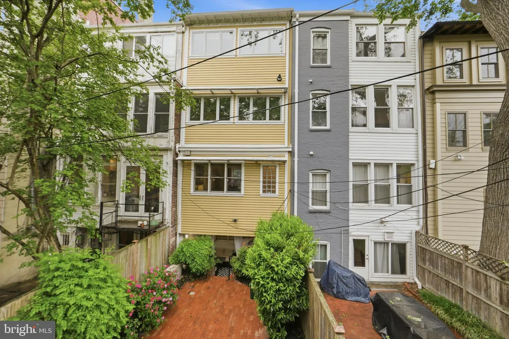 Additional image 52 of 319 C Street SE, Washington, DC 20003