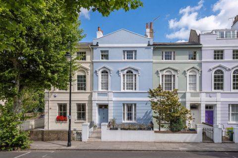 Regents Park Road, Primrose Hill, London NW1