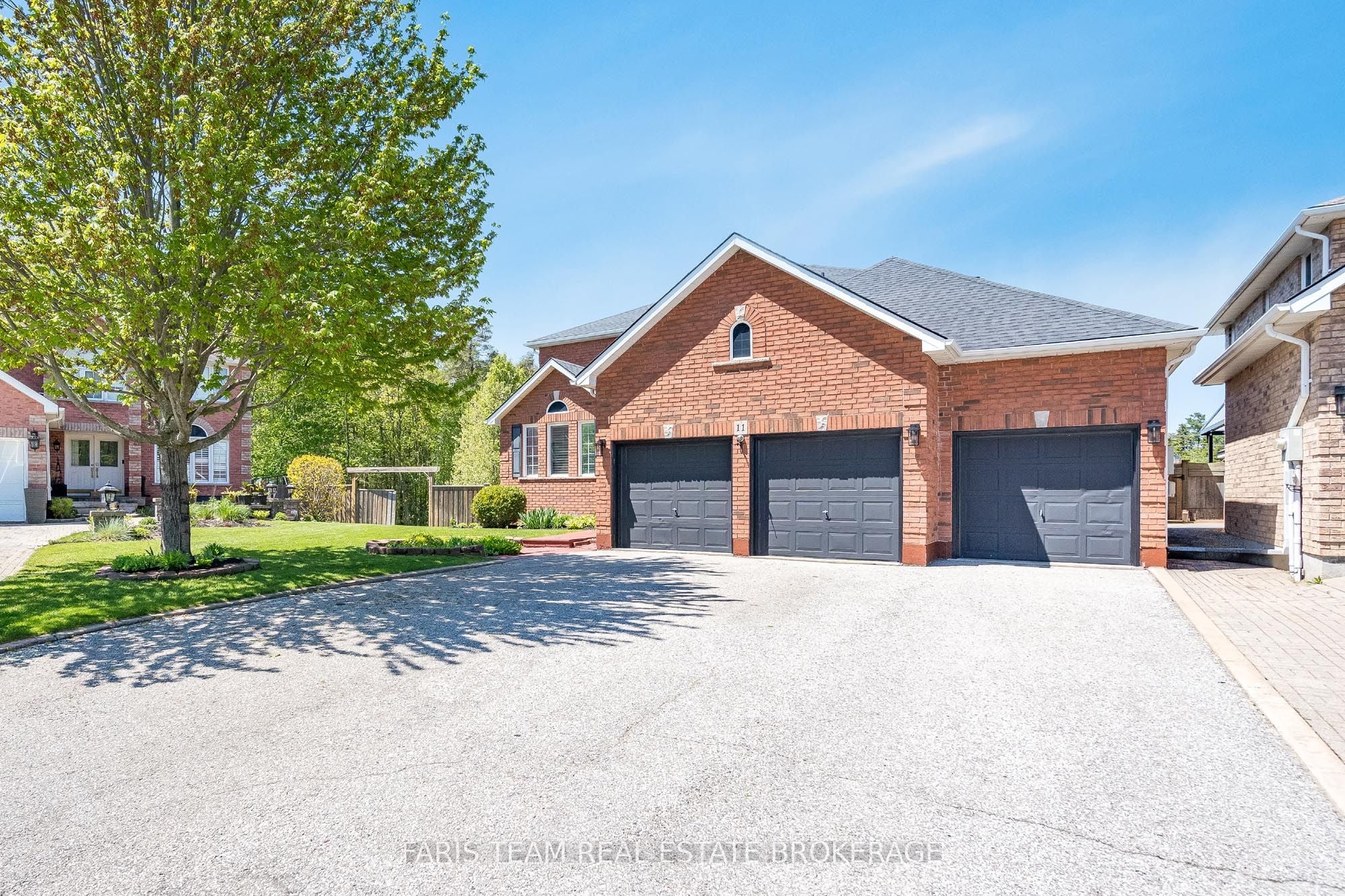 Additional image 2 of 11 Berry Court, Barrie, ON, L4N 0J6