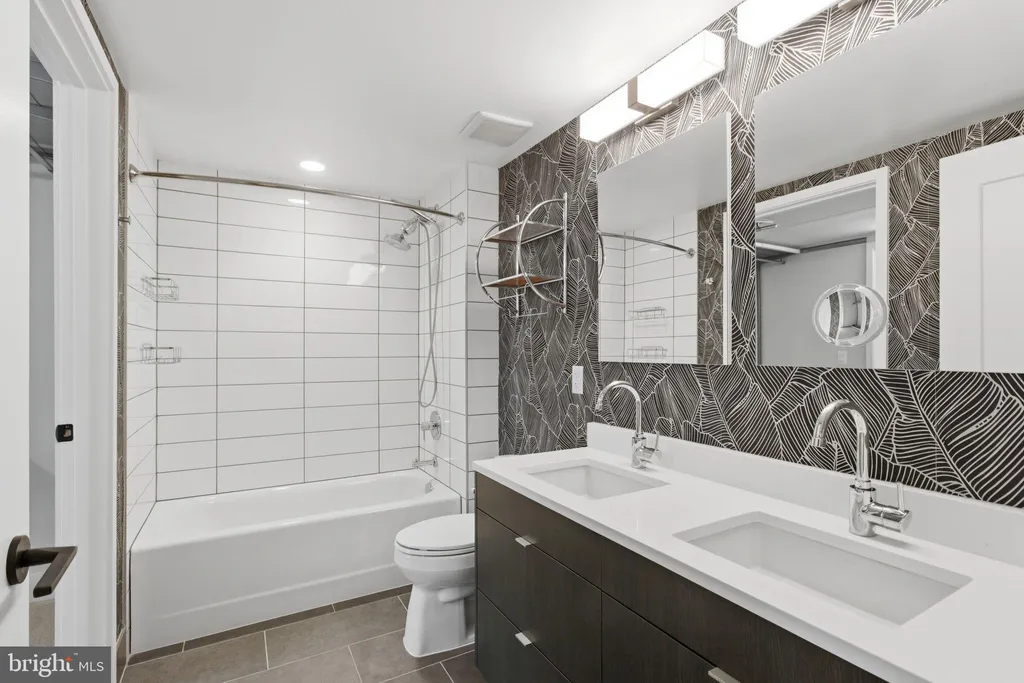 Additional image 8 of 1300 4th Street SE Unit 713, Washington, DC 20003