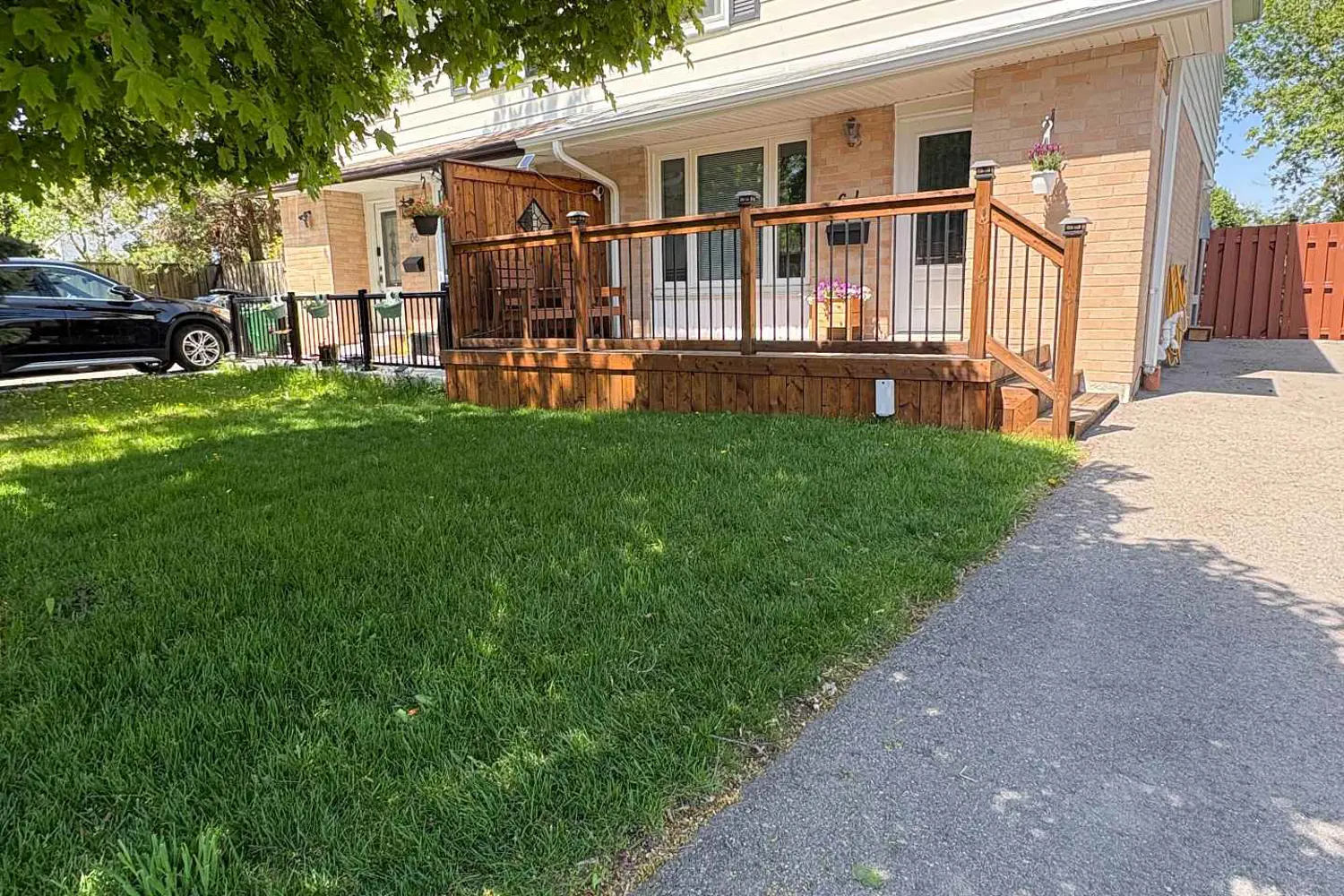64 Greenbriar Road