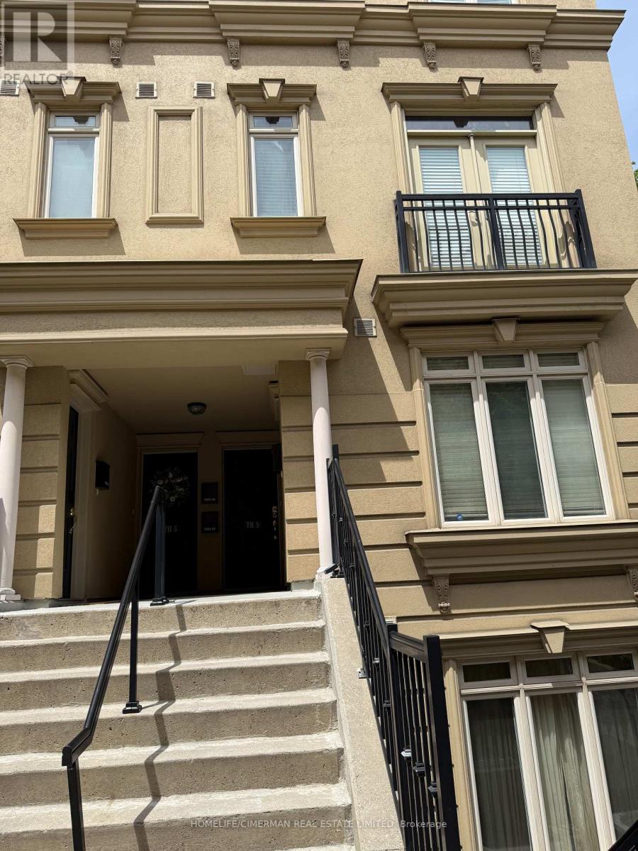TH 2 - 98 CARR STREET